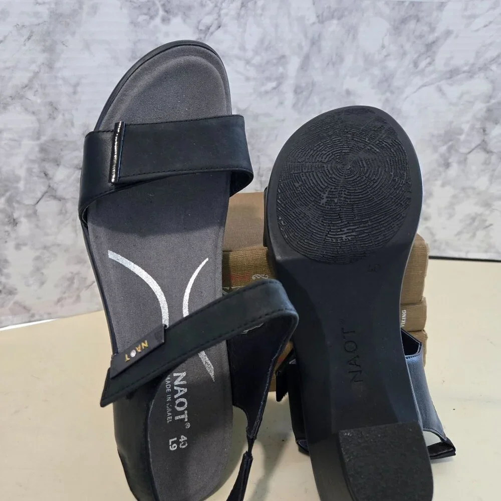 NAOT Women's Leather Sandals Sz: Eur 40 (US 9) - Picture 6 of 7
